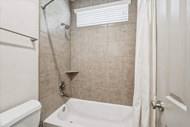 1224 Nelson Falls Lane, Houston, TX 77008