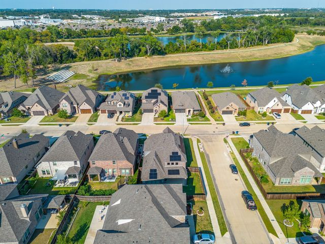 2733 Stadium View Drive, Fort Worth, TX 76118