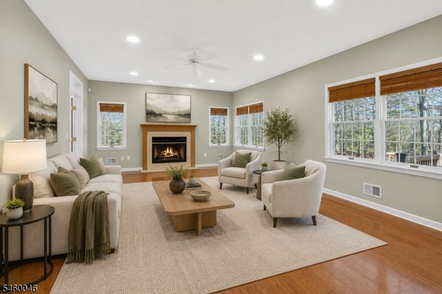212 Monroe Ave, Montgomery Twp., NJ 08502