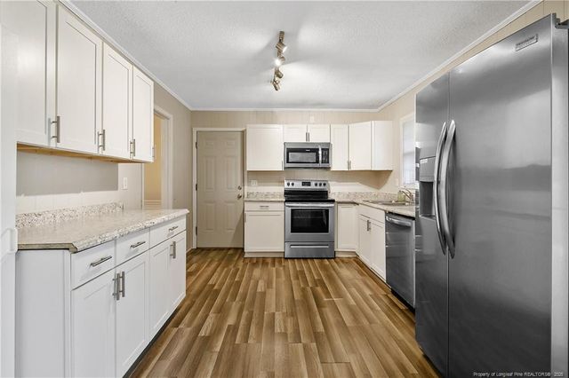 612 York Road, Fayetteville, NC 28303