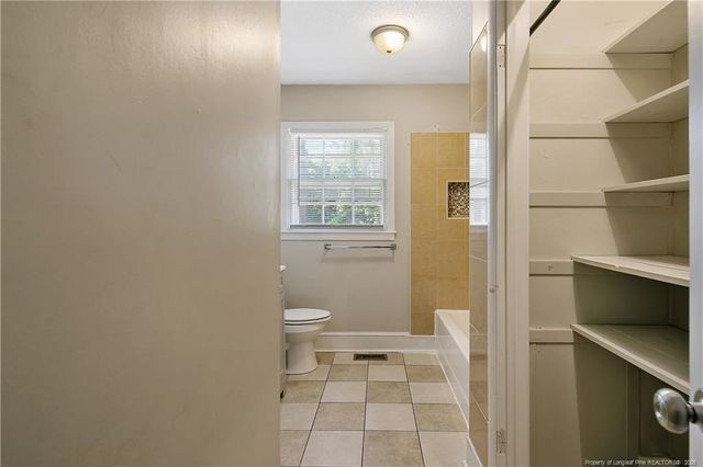 612 York Road, Fayetteville, NC 28303