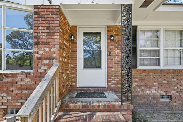612 York Road, Fayetteville, NC 28303