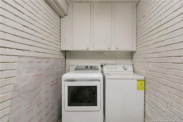 612 York Road, Fayetteville, NC 28303