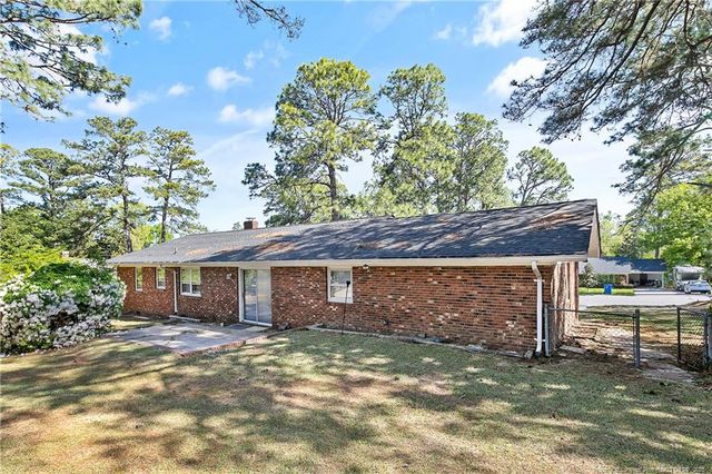 612 York Road, Fayetteville, NC 28303