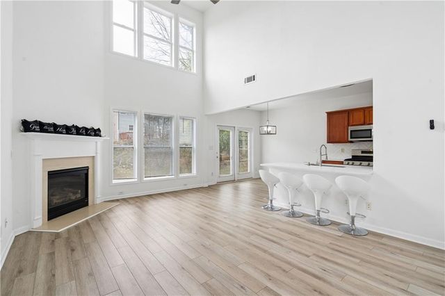 547 Bridgeton Cove, Suwanee, GA 30024