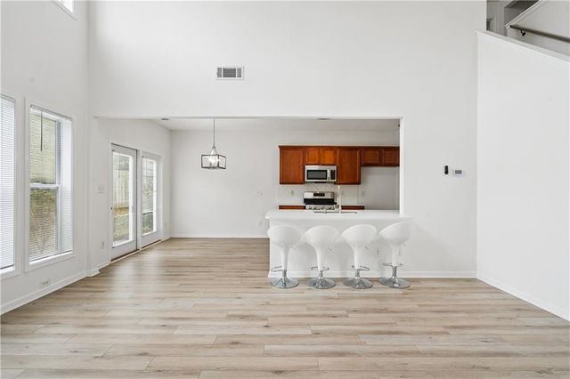 547 Bridgeton Cove, Suwanee, GA 30024