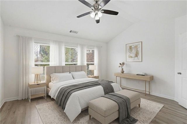 547 Bridgeton Cove, Suwanee, GA 30024