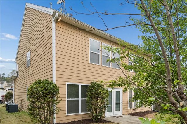 547 Bridgeton Cove, Suwanee, GA 30024