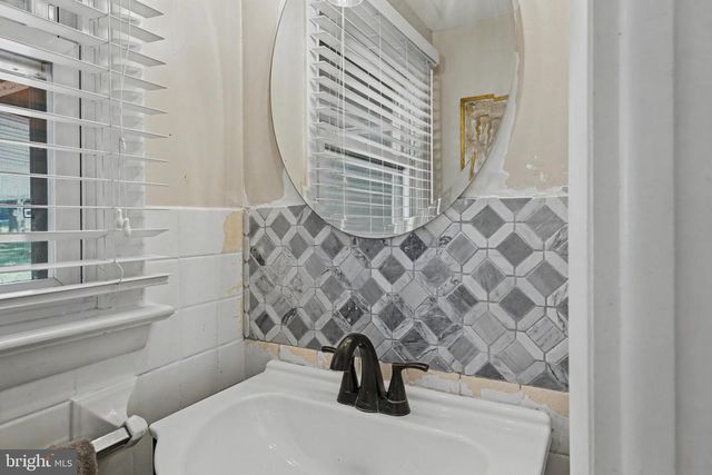 95 DUANE RD, Doylestown, PA 18901