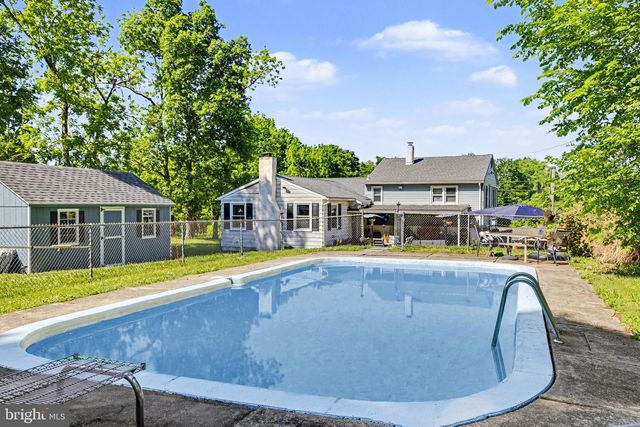 95 DUANE RD, Doylestown, PA 18901