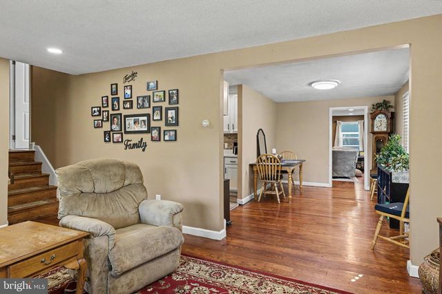 95 DUANE RD, Doylestown, PA 18901