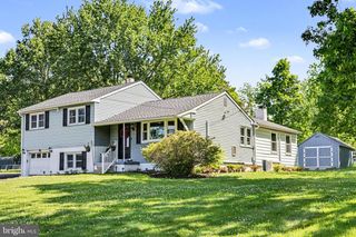 95 DUANE RD, Doylestown, PA 18901