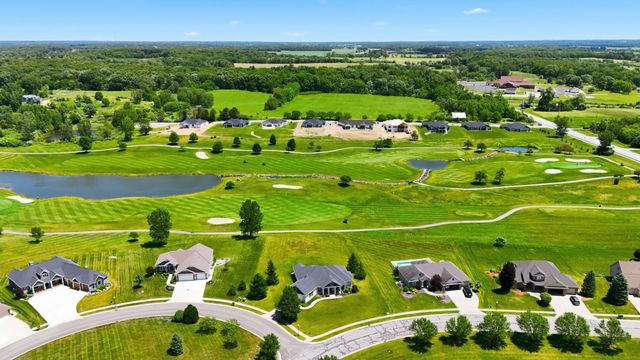 3335 Kellygreen Drive, Angola, IN 46703