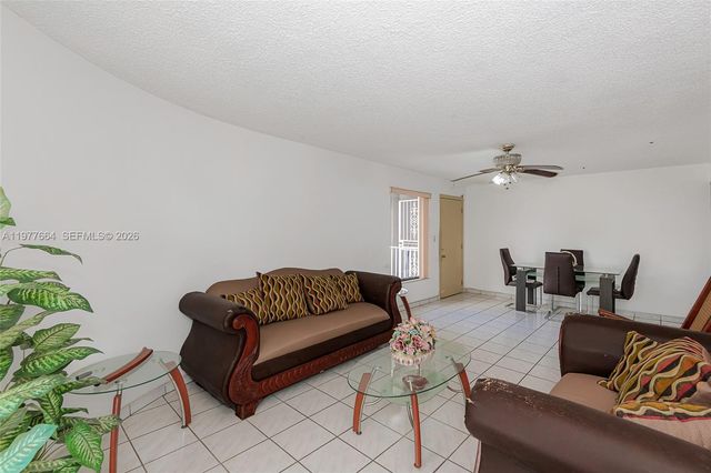 2000 Biarritz Dr 201, Miami Beach, FL 33141