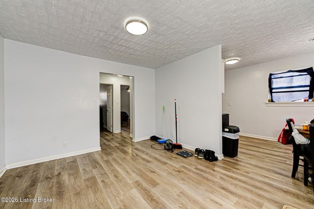 4203 Norene Ln, Louisville, KY 40219