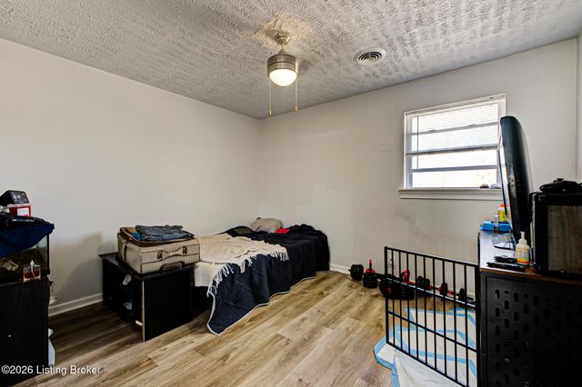 4203 Norene Ln, Louisville, KY 40219