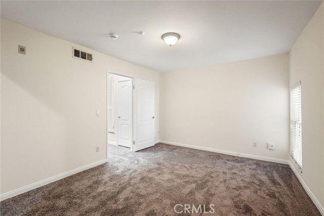 1201 Viola Avenue 104, Glendale, CA 91202