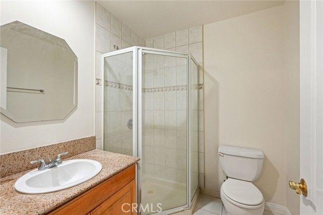 1201 Viola Avenue 104, Glendale, CA 91202