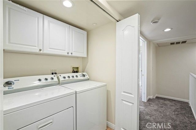 1201 Viola Avenue 104, Glendale, CA 91202
