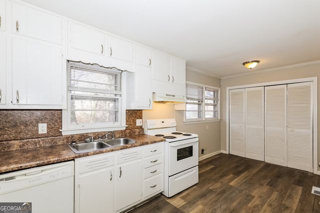 4775 Ben Hill Road, Atlanta, GA 30349