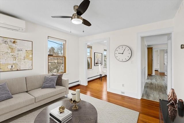 15 Hillock St. 2., Boston, MA 02131