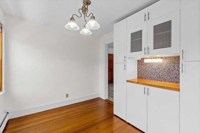 15 Hillock St. 2., Boston, MA 02131