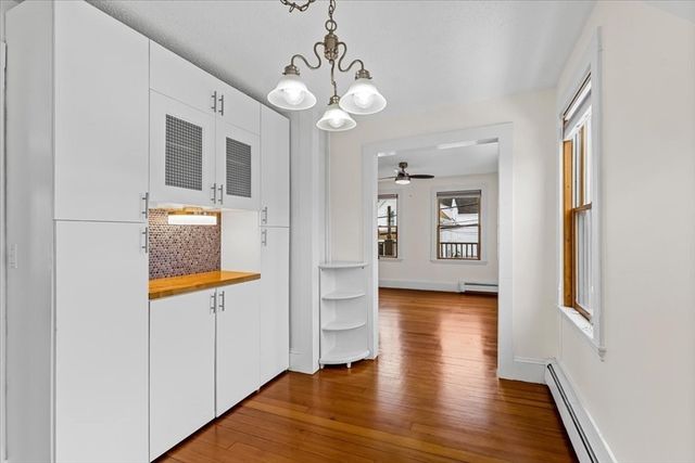 15 Hillock St. 2., Boston, MA 02131