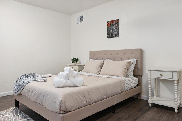 3814 N 36TH Street, Phoenix, AZ 85018