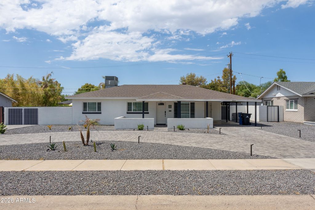 3814 N 36TH Street, Phoenix, AZ 85018