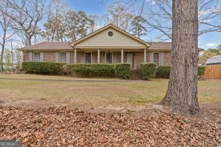 2293 Hidden Lane, Snellville, GA 30078