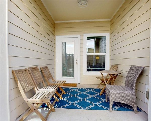 1813 S 11th St 302, Port Aransas, TX 78373