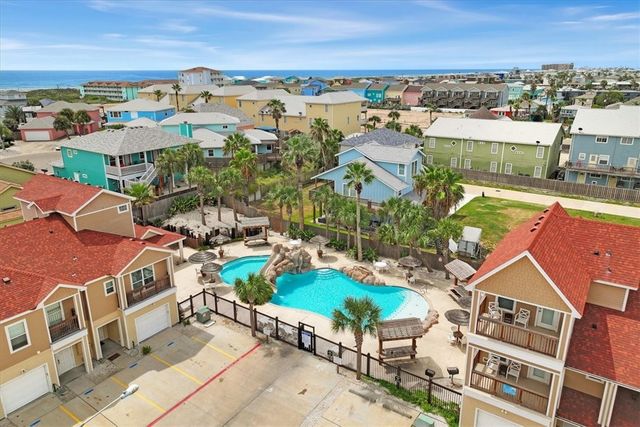 1813 S 11th St 302, Port Aransas, TX 78373