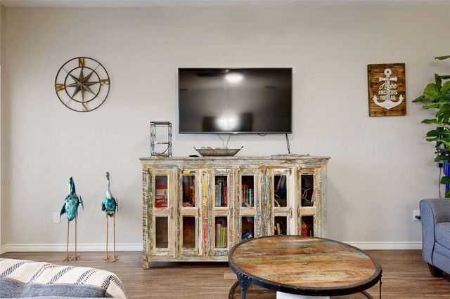 1813 S 11th St 302, Port Aransas, TX 78373