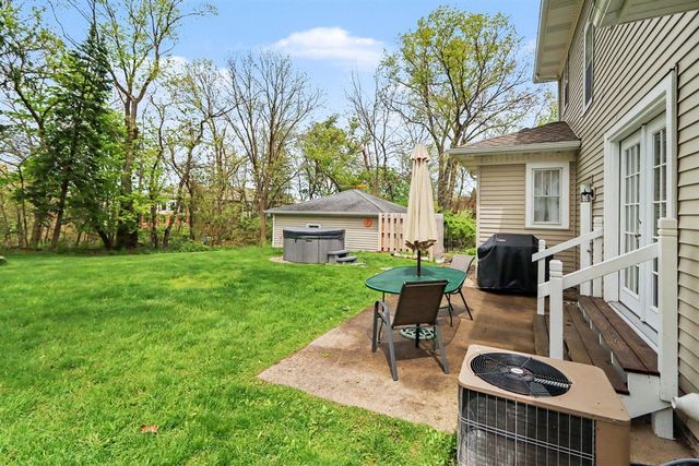 619 Homecrest Avenue, Kalamazoo, MI 49001