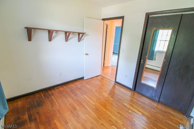 1 Wallkill Ter, Ogdensburg Boro, NJ 07439