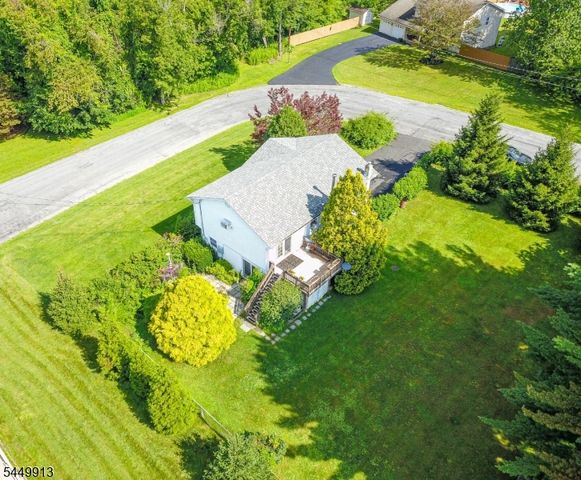 1 Wallkill Ter, Ogdensburg Boro, NJ 07439