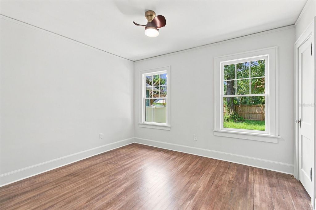 Image 29 of property listing at 315 W HILDA STREET, Tampa, FL 33603