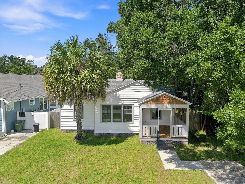 Image 69 of property listing at 315 W HILDA STREET, Tampa, FL 33603