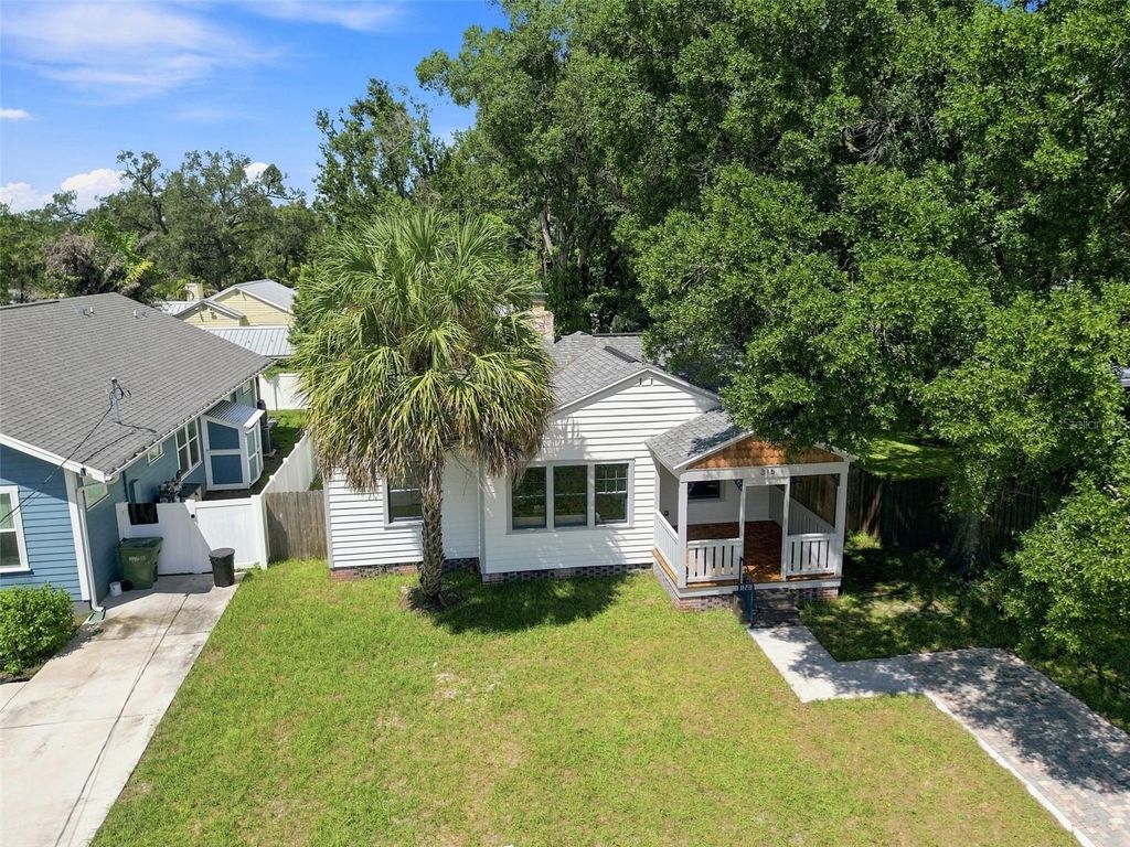 Image 70 of property listing at 315 W HILDA STREET, Tampa, FL 33603