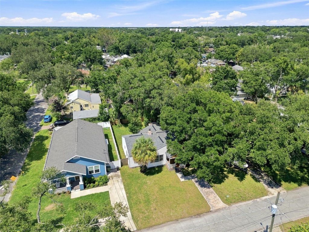 Image 74 of property listing at 315 W HILDA STREET, Tampa, FL 33603