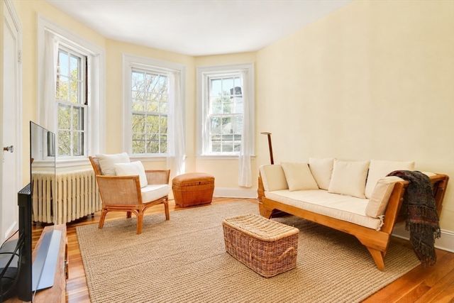 41 Bowdoin Street 28, Cambridge, MA 02138
