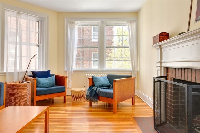 41 Bowdoin Street 28, Cambridge, MA 02138