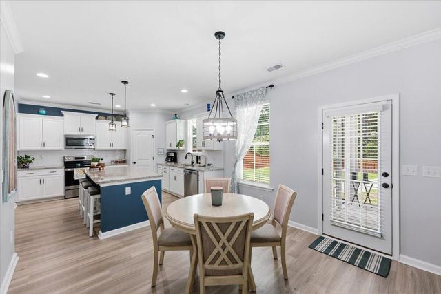516 Dunswell Drive, Summerville, SC 29486