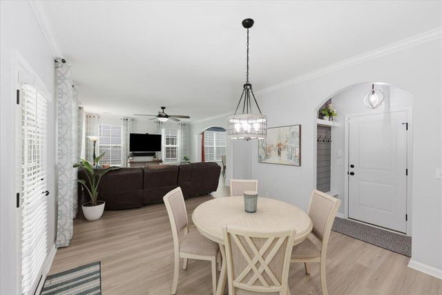 516 Dunswell Drive, Summerville, SC 29486