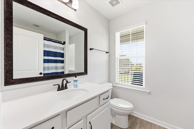 516 Dunswell Drive, Summerville, SC 29486
