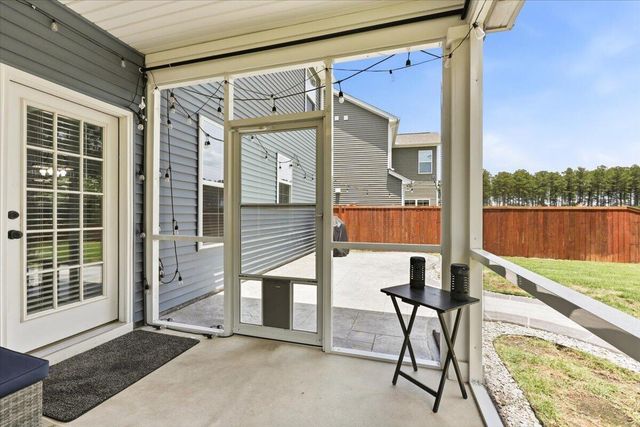516 Dunswell Drive, Summerville, SC 29486