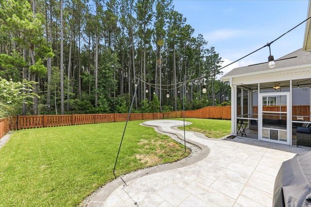 516 Dunswell Drive, Summerville, SC 29486