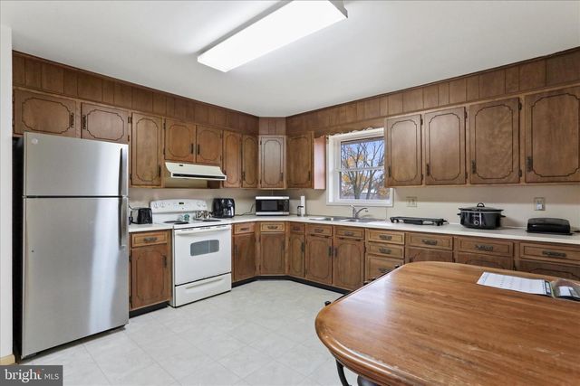 1171-1173 RIDGEVIEW DR, State Line, PA 17263