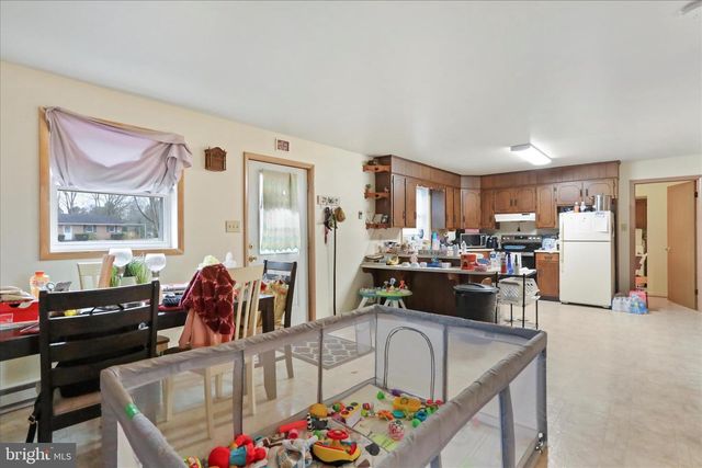 1171-1173 RIDGEVIEW DR, State Line, PA 17263