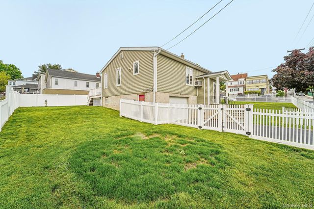 668 Valley Avenue, Yonkers, NY 10703